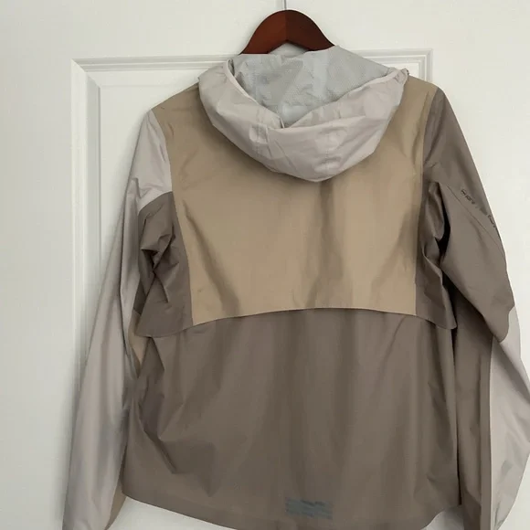 Janji Rain Runner 2.0 women XS two tone brown jacket - Picture 6 of 6